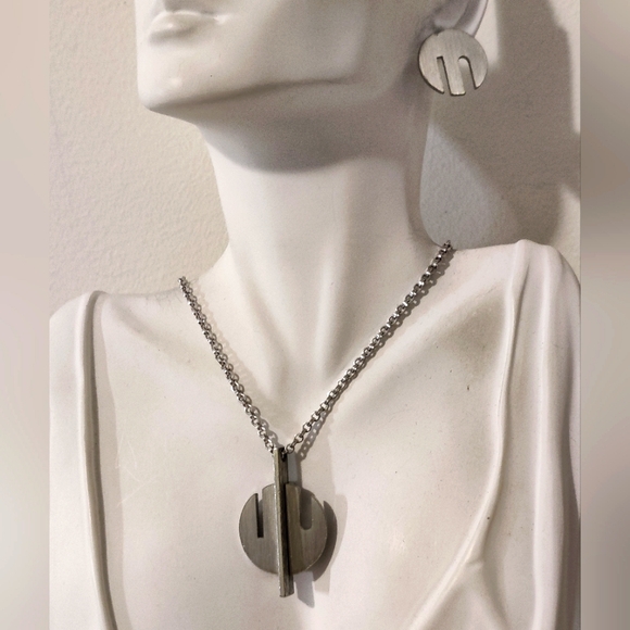 Vintage Guy Vidal Pewter Bracelet, Earrings & Necklace Set - Picture 8 of 13